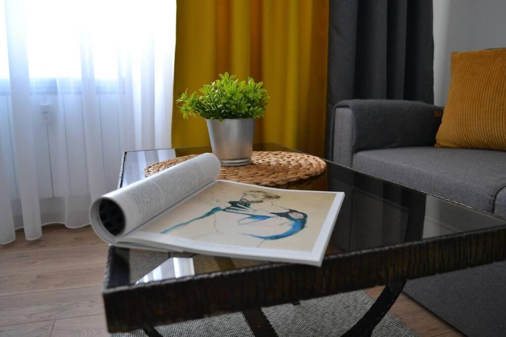 Modern City Center 2 Bedroom Apartment Sofia Ngoại thất bức ảnh